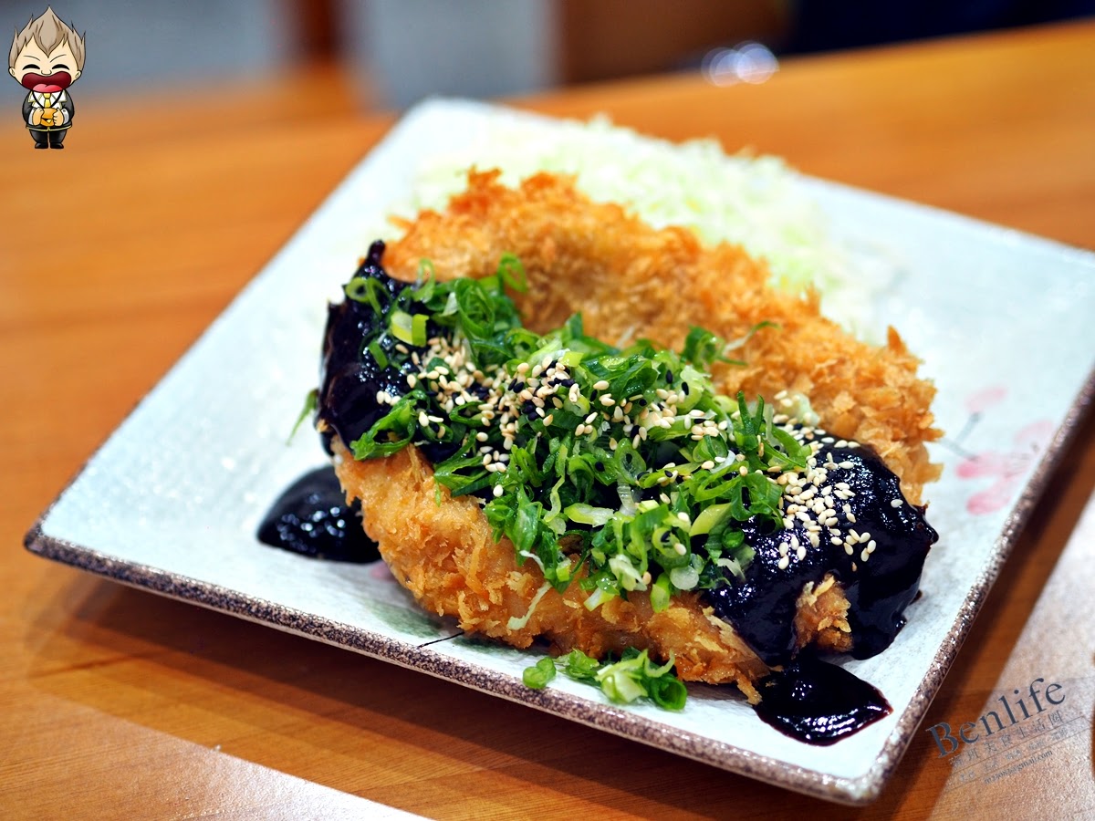 【高雄美食】名古屋豬排金鯱家 堪稱高雄炸物的天花板 連白飯都相當講究用心 老闆對於料理嚴格要求 想吃請先觀看互相尊重的說明書 絕對賓主盡歡