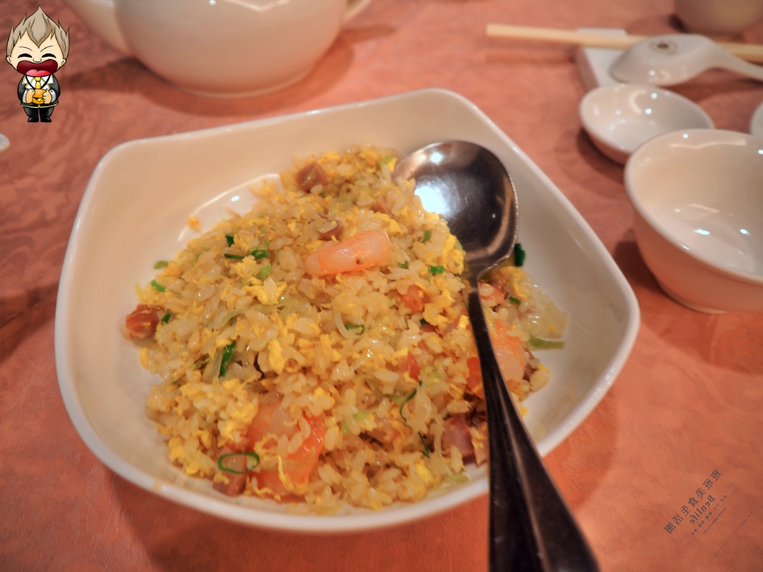 【高雄美食】觀海軒中餐廳 高雄寒軒國際大飯店 40樓高空落地窗鳥瞰高雄夜景 品嘗老牌港式蒸籠點心 廣州炒飯也表現得很棒 21 【高雄美食】觀海軒中餐廳 高雄寒軒國際大飯店 40樓高空落地窗鳥瞰高雄夜景 品嘗老牌港式蒸籠點心 廣州炒飯也表現得很棒