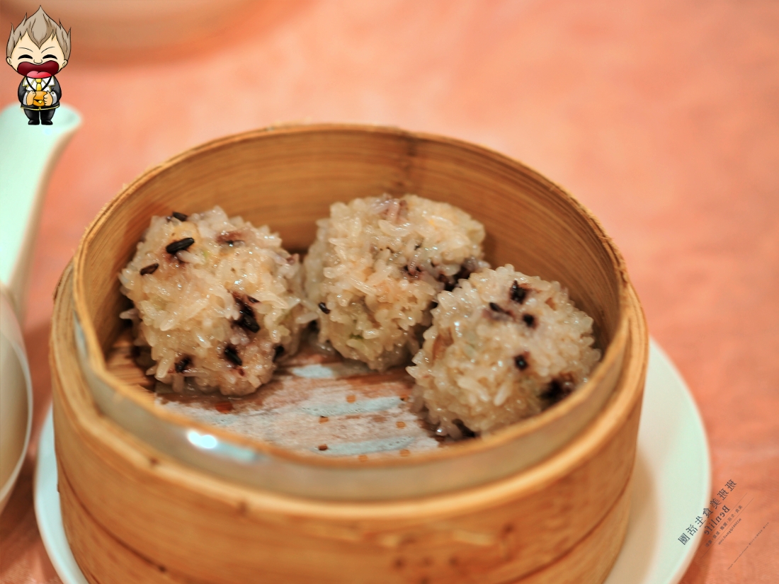 【高雄美食】觀海軒中餐廳 高雄寒軒國際大飯店 40樓高空落地窗鳥瞰高雄夜景 品嘗老牌港式蒸籠點心 廣州炒飯也表現得很棒 23 【高雄美食】觀海軒中餐廳 高雄寒軒國際大飯店 40樓高空落地窗鳥瞰高雄夜景 品嘗老牌港式蒸籠點心 廣州炒飯也表現得很棒