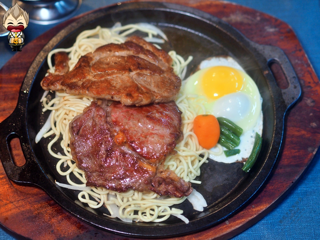 【高雄美食】驚蟄洋食坊 100%原塊肉定勝負 誰說平價牛排不能很美味 自助吧也品質顧得很好 沒有濫竽充數的呈現 附近還有公有停車場很方便 2025最新菜單優惠