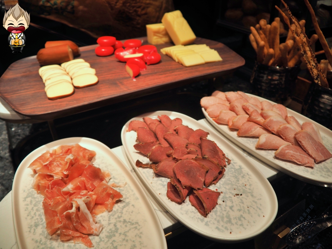 【高雄美食】島語高雄漢來店 進駐漢神本館8樓 堪稱全台最難訂Buffet 專屬聯名調酒「閃耀芭梨」 首創一餐檯配一款酒 9大餐區帶你搶先看 34 【高雄美食】島語高雄漢來店 進駐漢神本館8樓 堪稱全台最難訂Buffet 專屬聯名調酒「閃耀芭梨」 首創一餐檯配一款酒 9大餐區帶你搶先看