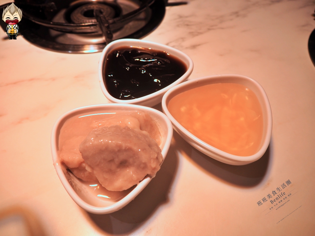 【高雄美食】青木堂鍋物CING MU TAN左營店 晚餐不用500元就能爽吃8款原塊現切肉品 主推奶香起司、麻辣湯底 高雄平價吃到飽推薦