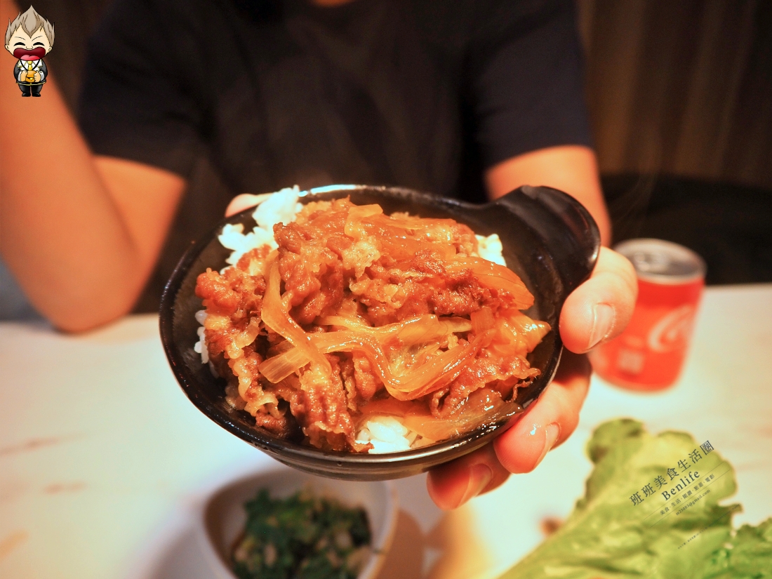 【高雄美食】青木堂鍋物CING MU TAN左營店 晚餐不用500元就能爽吃8款原塊現切肉品 主推奶香起司、麻辣湯底 高雄平價吃到飽推薦