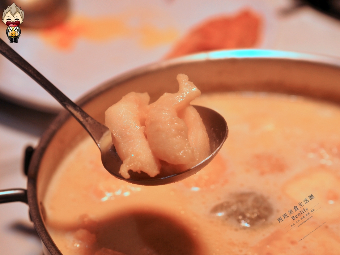 【高雄美食】青木堂鍋物CING MU TAN左營店 晚餐不用500元就能爽吃8款原塊現切肉品 主推奶香起司、麻辣湯底 高雄平價吃到飽推薦